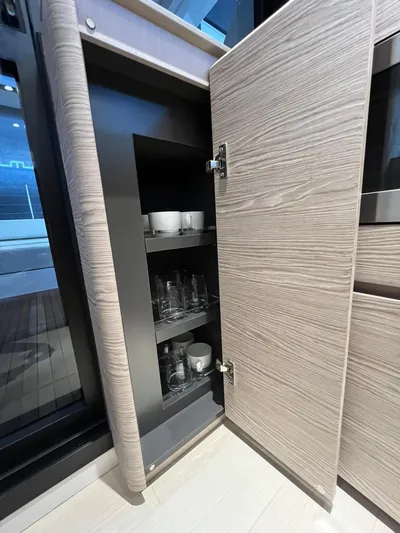 Ferretti 500 Yacht Photos Pics 