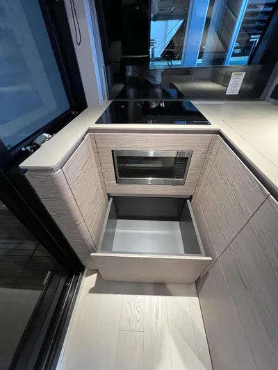 Ferretti 500 Yacht Photos Pics 