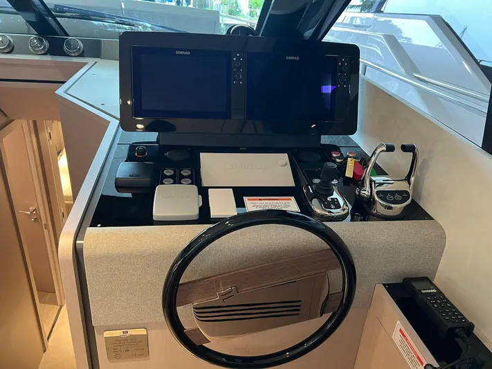 Ferretti 500 Yacht Photos Pics 