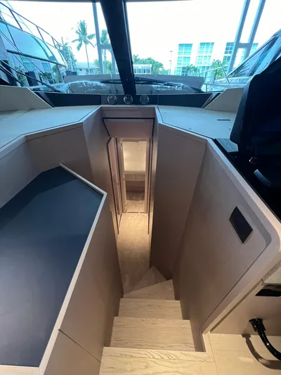 Ferretti 500 Yacht Photos Pics 