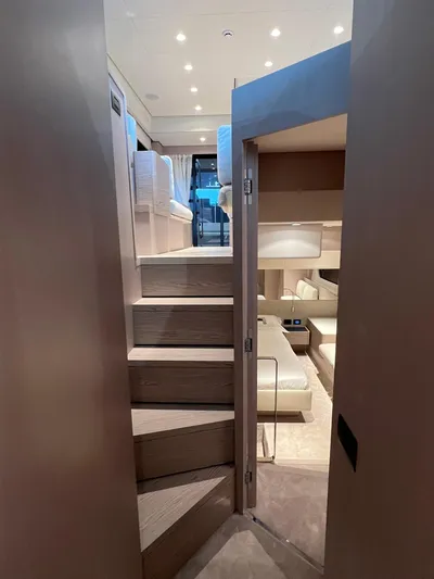 Ferretti 500 Yacht Photos Pics 