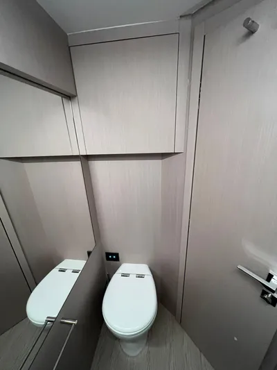 Ferretti 500 Yacht Photos Pics 