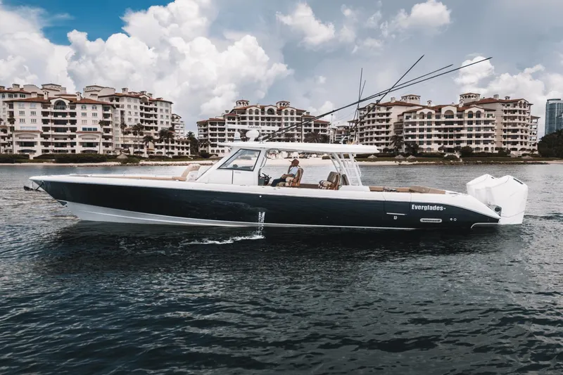 Shine V Yacht Photos Pics 
