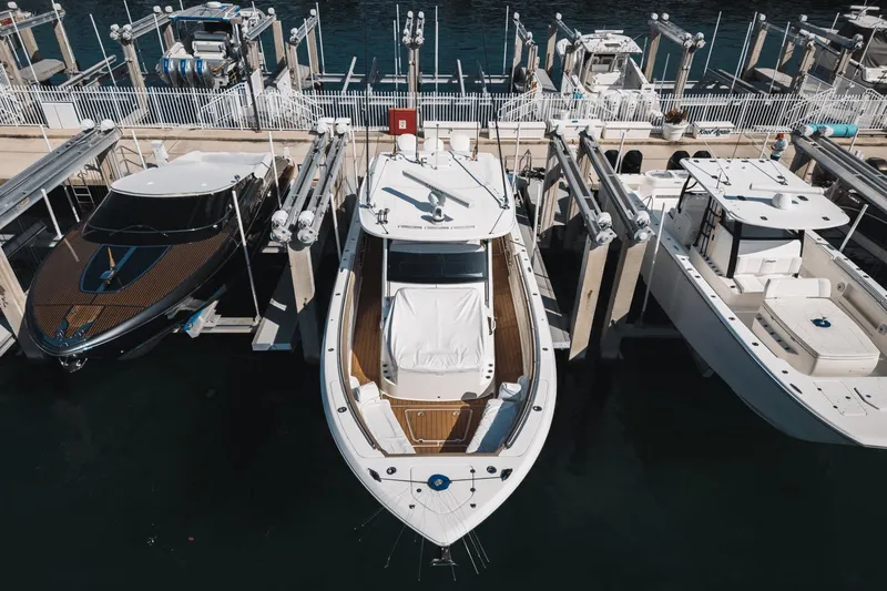 Shine V Yacht Photos Pics 