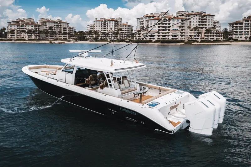 Shine V Yacht Photos Pics 