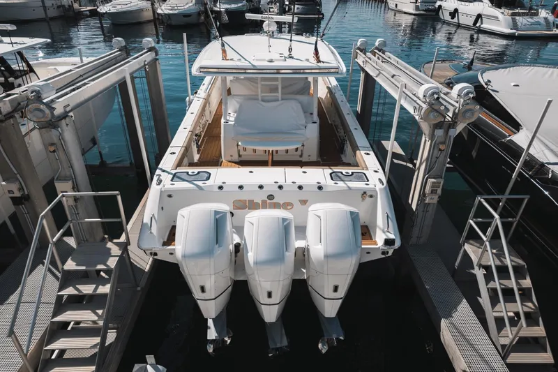 Shine V Yacht Photos Pics 