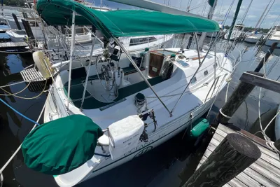 Beneteau Oceanis 321
