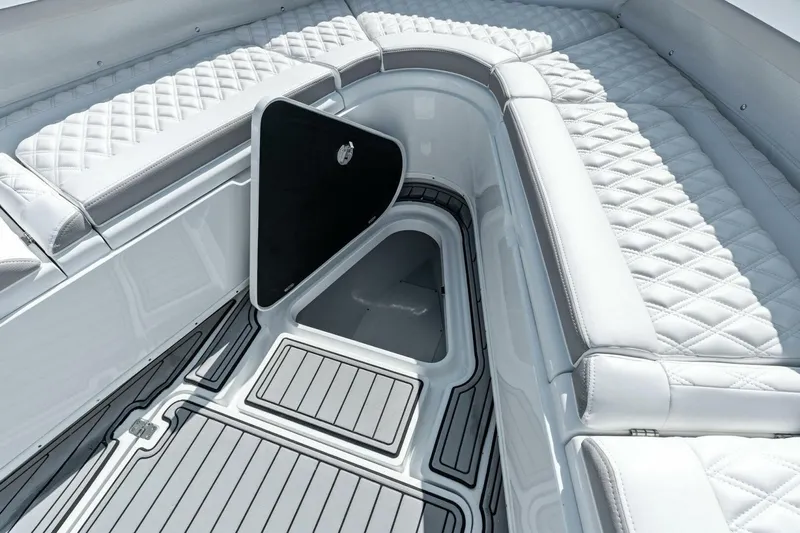 Fin & Tonic Yacht Photos Pics 2021 Yellowfin 42 Center Console Fin & Tonic - Bow Storage