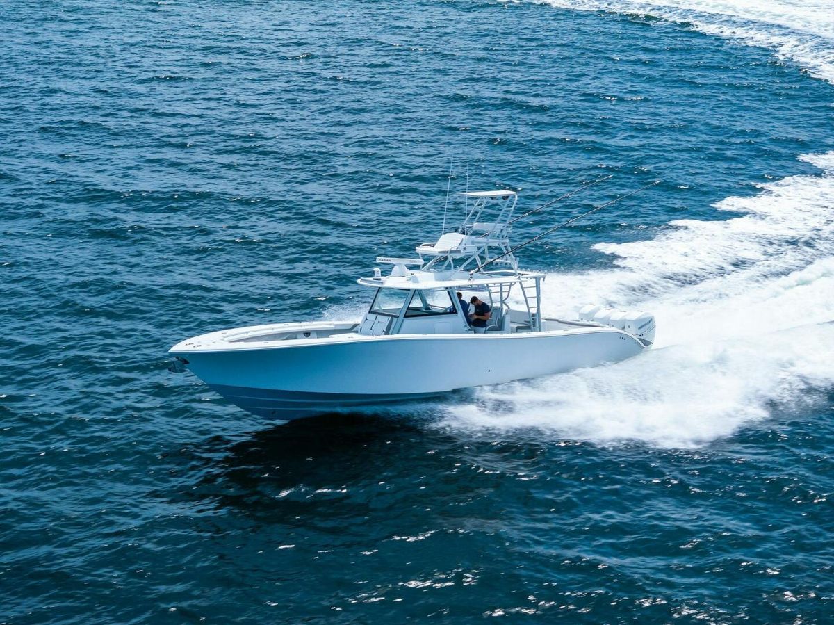 2021 Yellowfin 42 