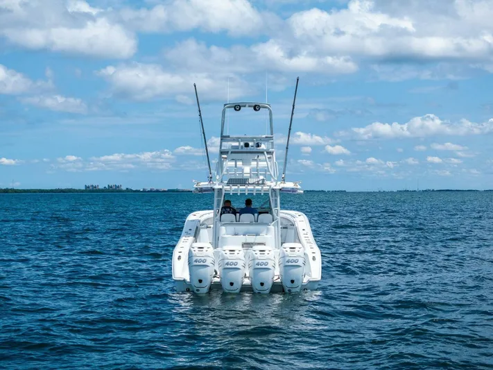 Fin & Tonic Yacht Photos Pics 2021 Yellowfin 42 Center Console Fin & Tonic