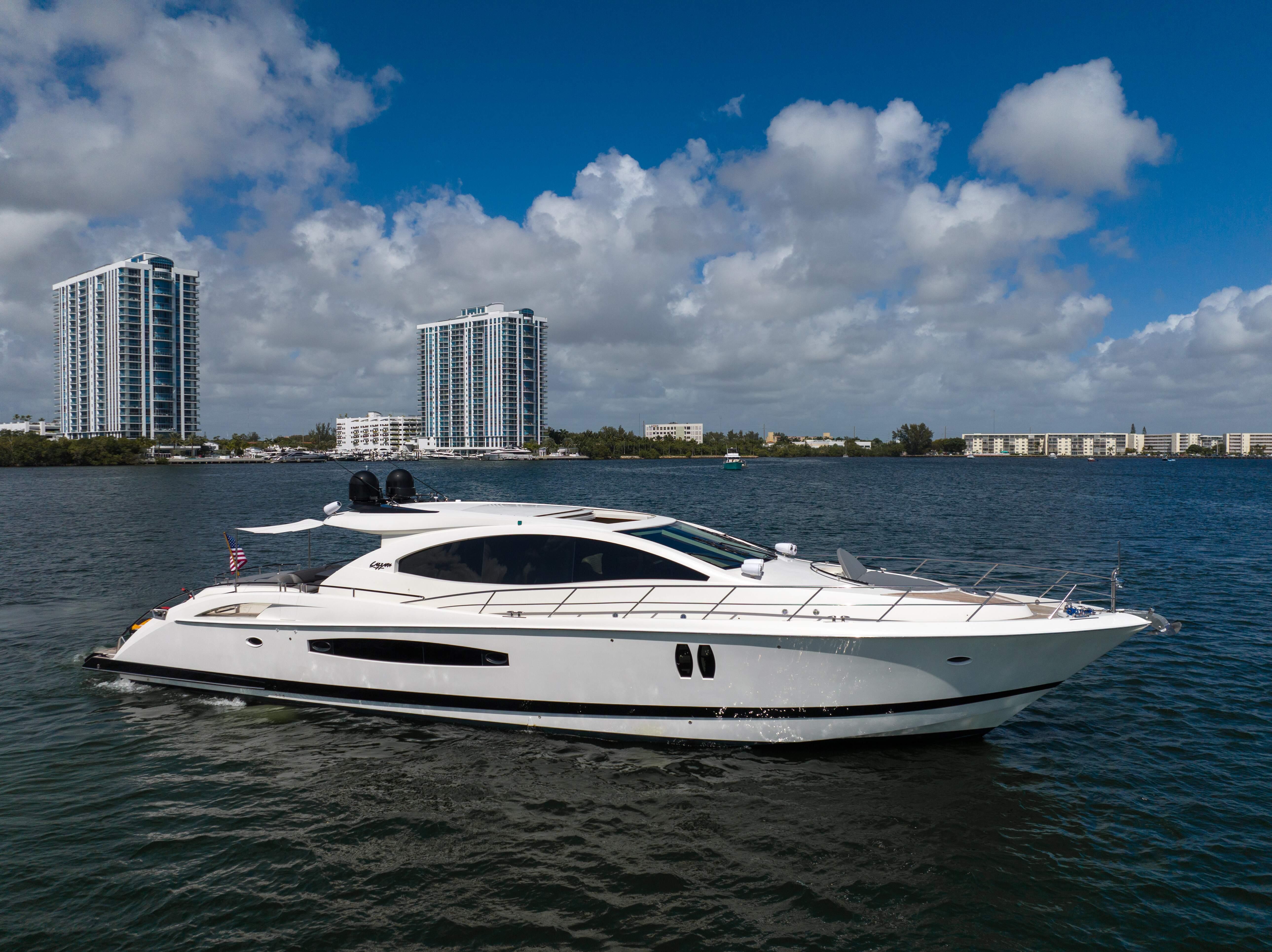 lazzara 95 yacht price