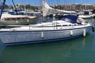 1998 Dehler 35 Cruising