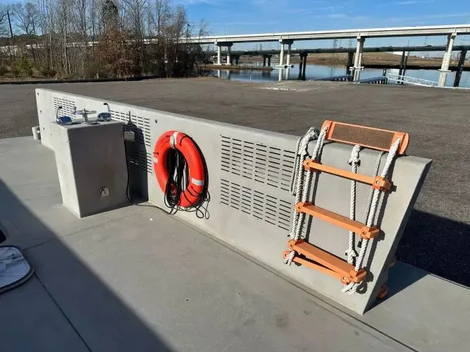  Yacht Photos Pics 2018 Custom 64 Crew Boat - Image 22