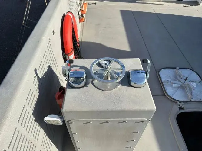  Yacht Photos Pics 2018 Custom 64 Crew Boat - Image 23