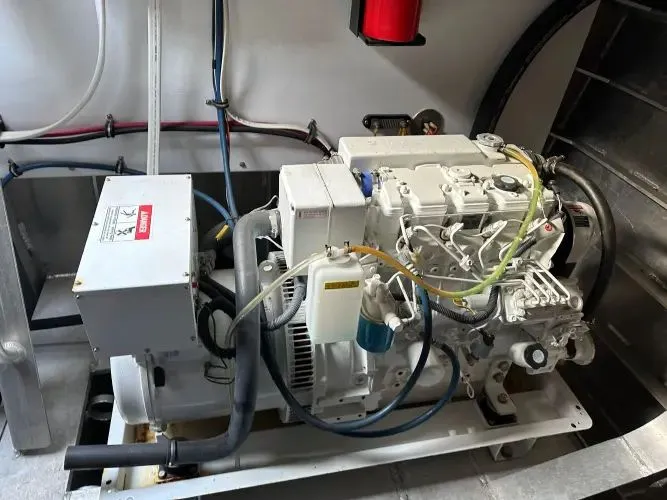  Yacht Photos Pics 2018 Custom 64 Crew Boat - Image 26