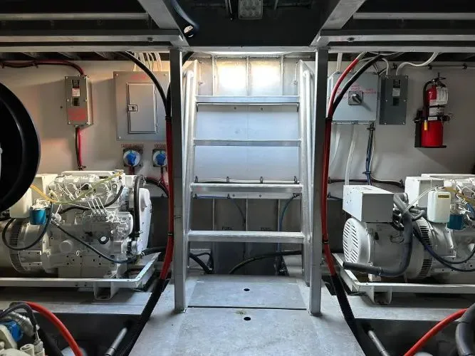  Yacht Photos Pics 2018 Custom 64 Crew Boat - Image 30