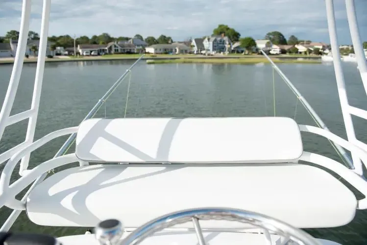  Yacht Photos Pics 2020 Robalo R302 Center Console - Image 28