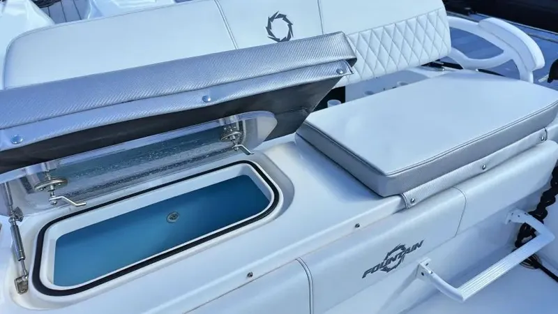  Yacht Photos Pics 2022 Fountain 38 Tournament Edition - Image 35