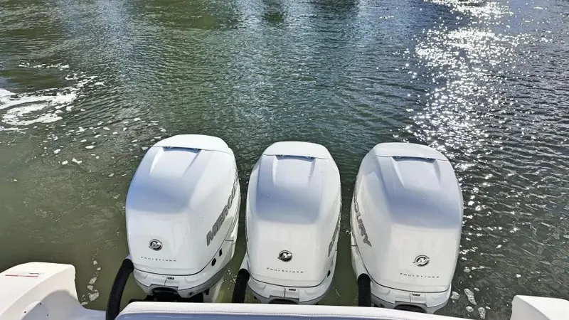  Yacht Photos Pics 2022 Fountain 38 Tournament Edition - Image 58