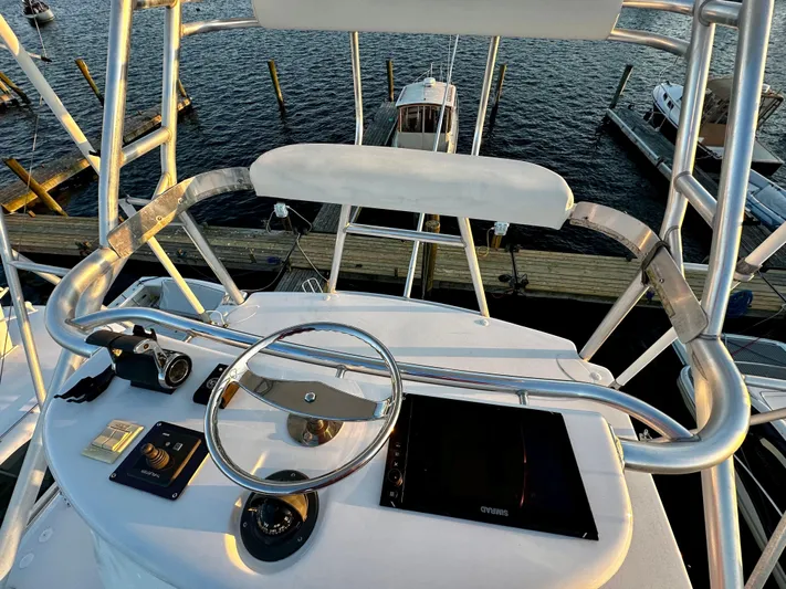 Shangri-la-de-dah Yacht Photos Pics 2005 Viking Yachts 45’ Open Express “SHANGRI LA DE DAH” Offered by Northstar Yacht Sales - Please Contact: Chris Carney, CPYB at 401-633-2070