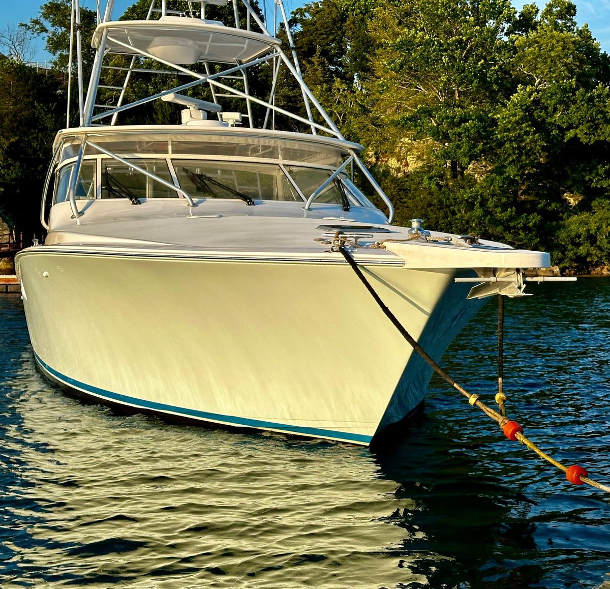2005 Viking 45 