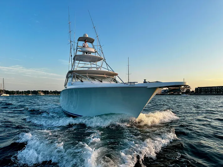 Shangri-la-de-dah Yacht Photos Pics 2005 Viking Yachts 45’ Open Express “SHANGRI LA DE DAH” Offered by Northstar Yacht Sales - Please Contact: Chris Carney, CPYB at 401-633-2070