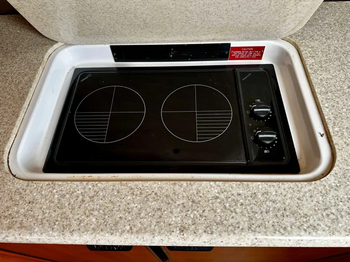 Shangri-la-de-dah Yacht Photos Pics 2005 Viking Yachts 45’ Open Express “SHANGRI LA DE DAH” Offered by Northstar Yacht Sales - Please Contact: Chris Carney, CPYB at 401-633-2070