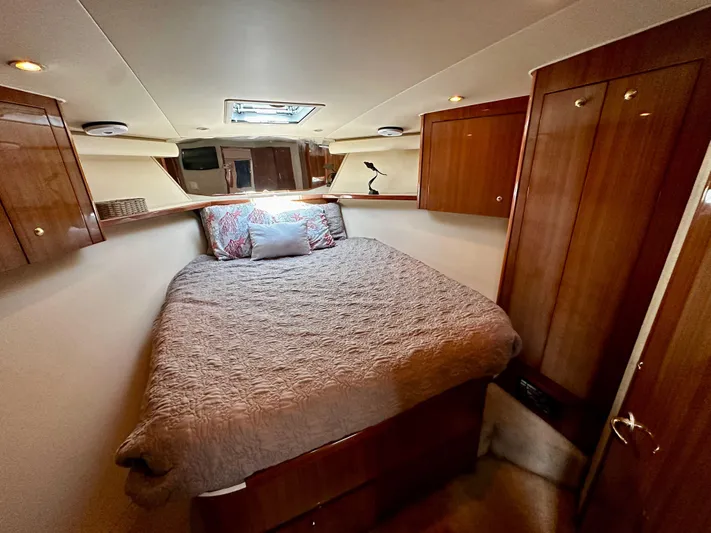 Shangri-la-de-dah Yacht Photos Pics 2005 Viking Yachts 45’ Open Express “SHANGRI LA DE DAH” Offered by Northstar Yacht Sales - Please Contact: Chris Carney, CPYB at 401-633-2070