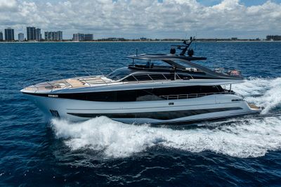 Yacht