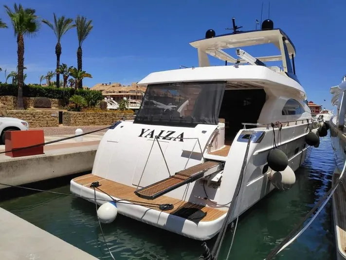Yaiza Yacht Photos Pics 