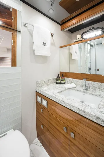 One Life Yacht Photos Pics 