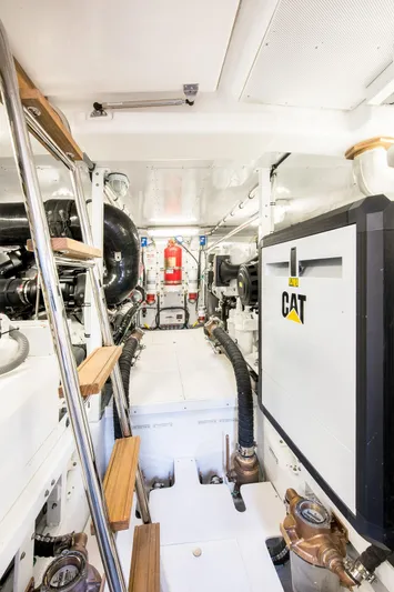 One Life Yacht Photos Pics 