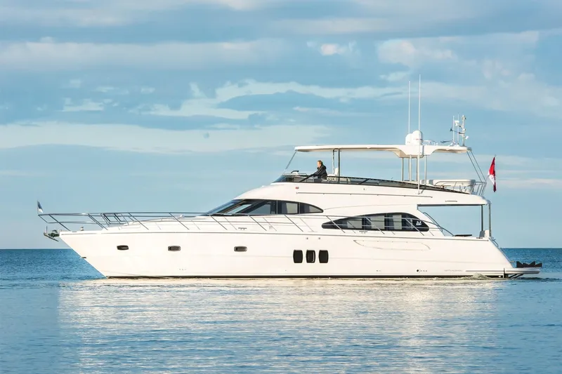 One Life Yacht Photos Pics 