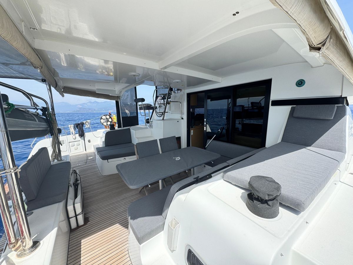 2016 Lagoon 42 