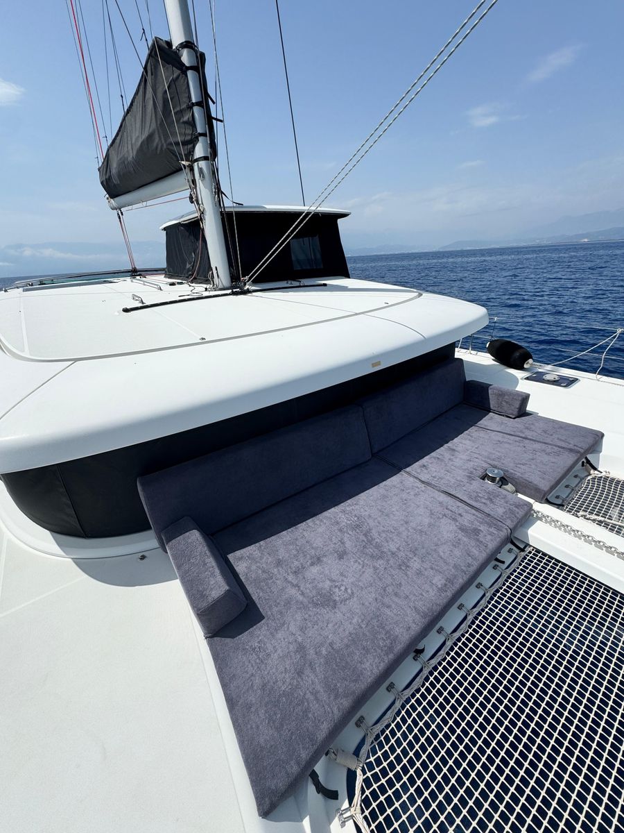2016 Lagoon 42 