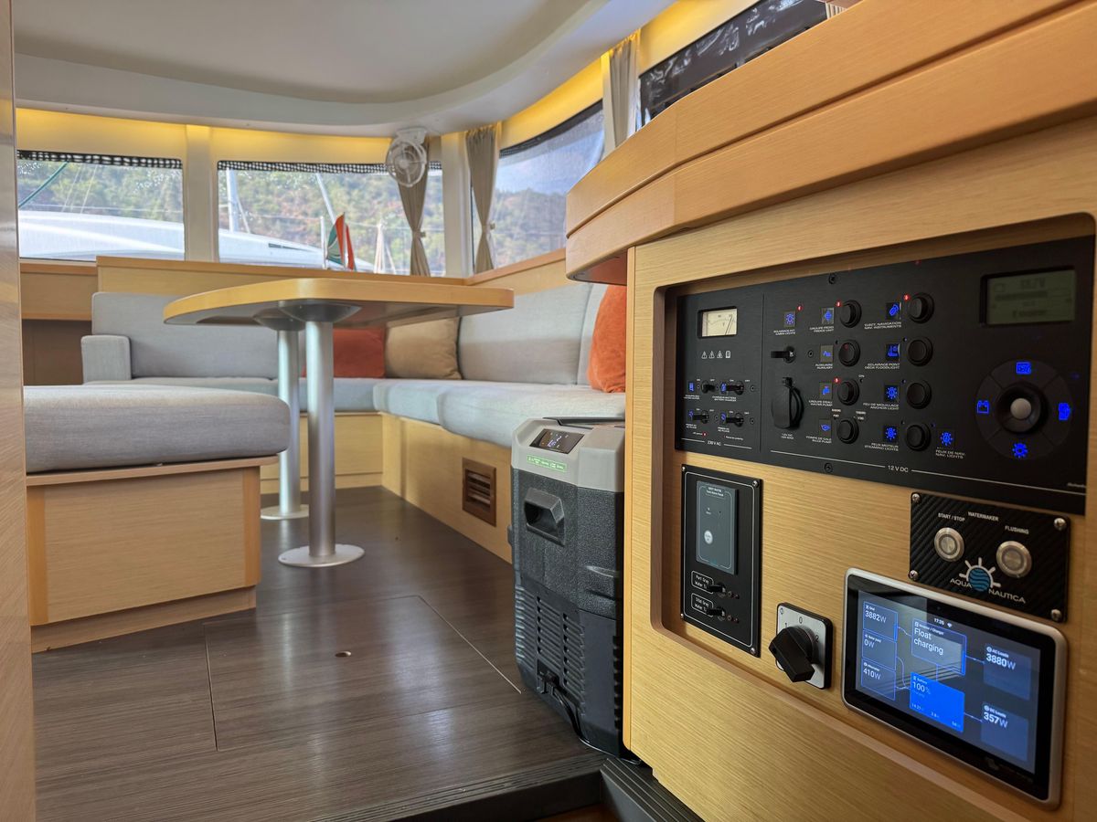 2016 Lagoon 42 