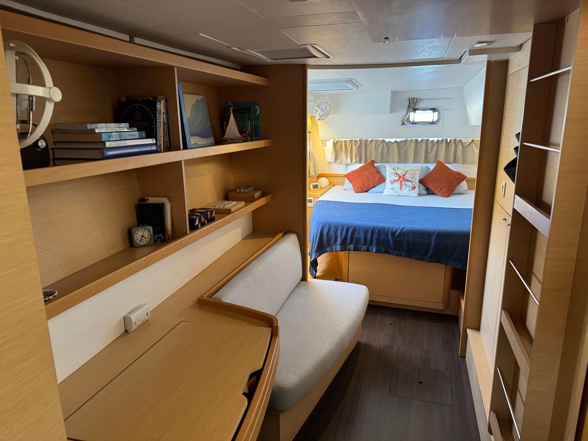 2016 Lagoon 42 