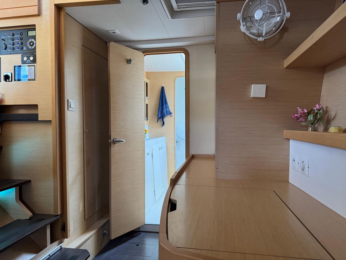 2016 Lagoon 42 