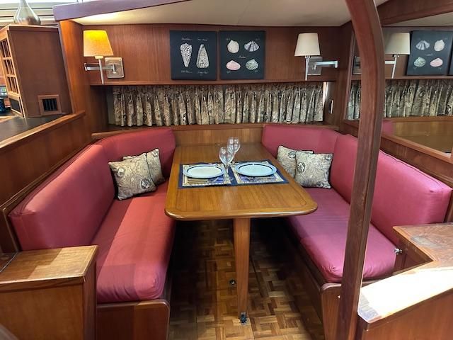1986 Viking Motoryacht
