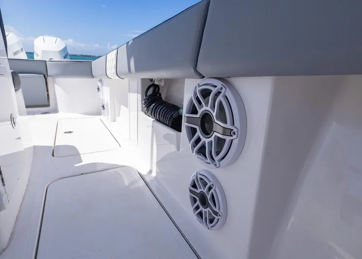  Yacht Photos Pics 2025 Streamline R 35 boat interior with speakers and seating, showcasing modern design.