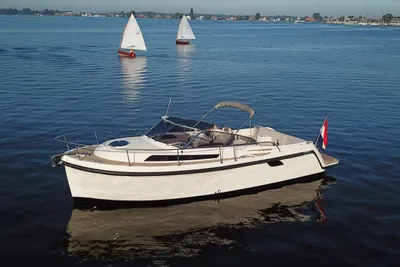 2025 Interboat Intender 950 Cabin