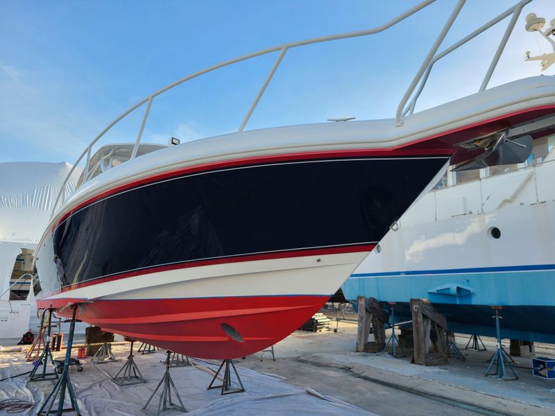 2006 Intrepid 377 Walkaround