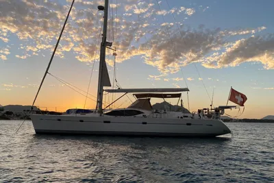 2011 Oyster 575