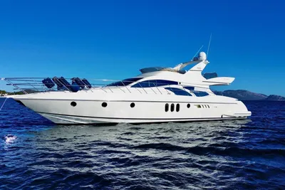 2005 Azimut Fly 62