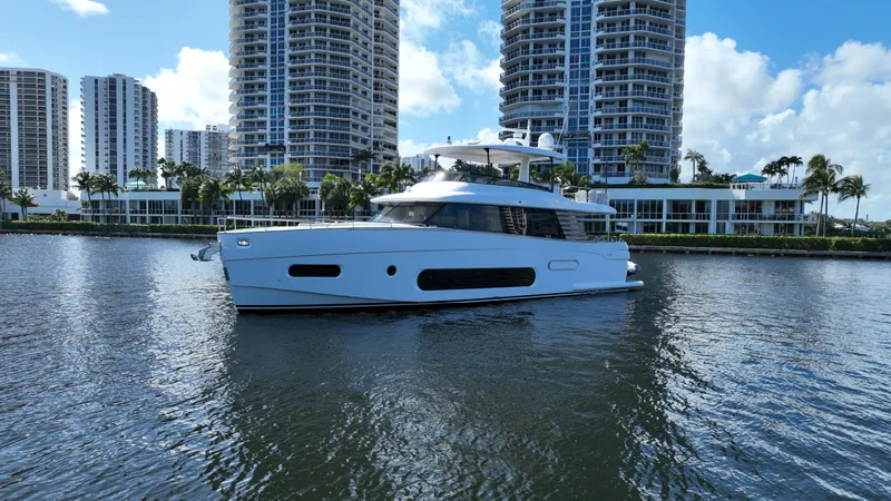 Triangle Of The Seas Yacht Photos Pics 