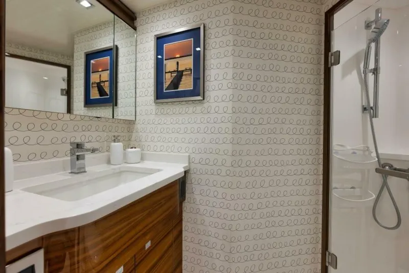 Galati Yacht Sales Trade Yacht Photos Pics 2024 Viking 68 Convertible- GYS TRADE- VIP Head