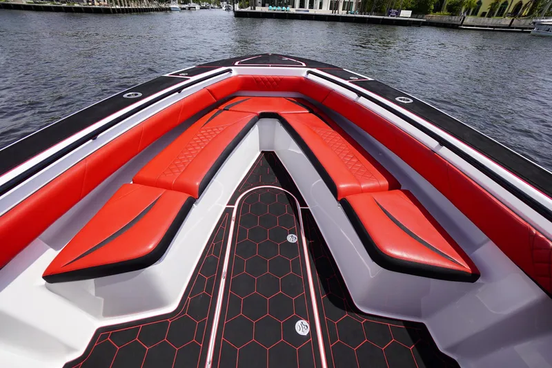  Yacht Photos Pics 2020 Statement 380 Open boat with red seating on water.