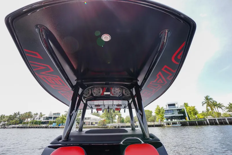  Yacht Photos Pics 2020 Statement 380 Open boat with sleek design.