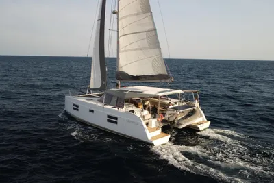 2019 Nautitech 40 Open
