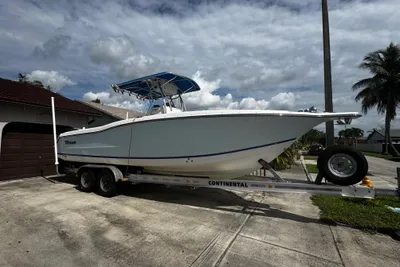 Triton 2895 CC